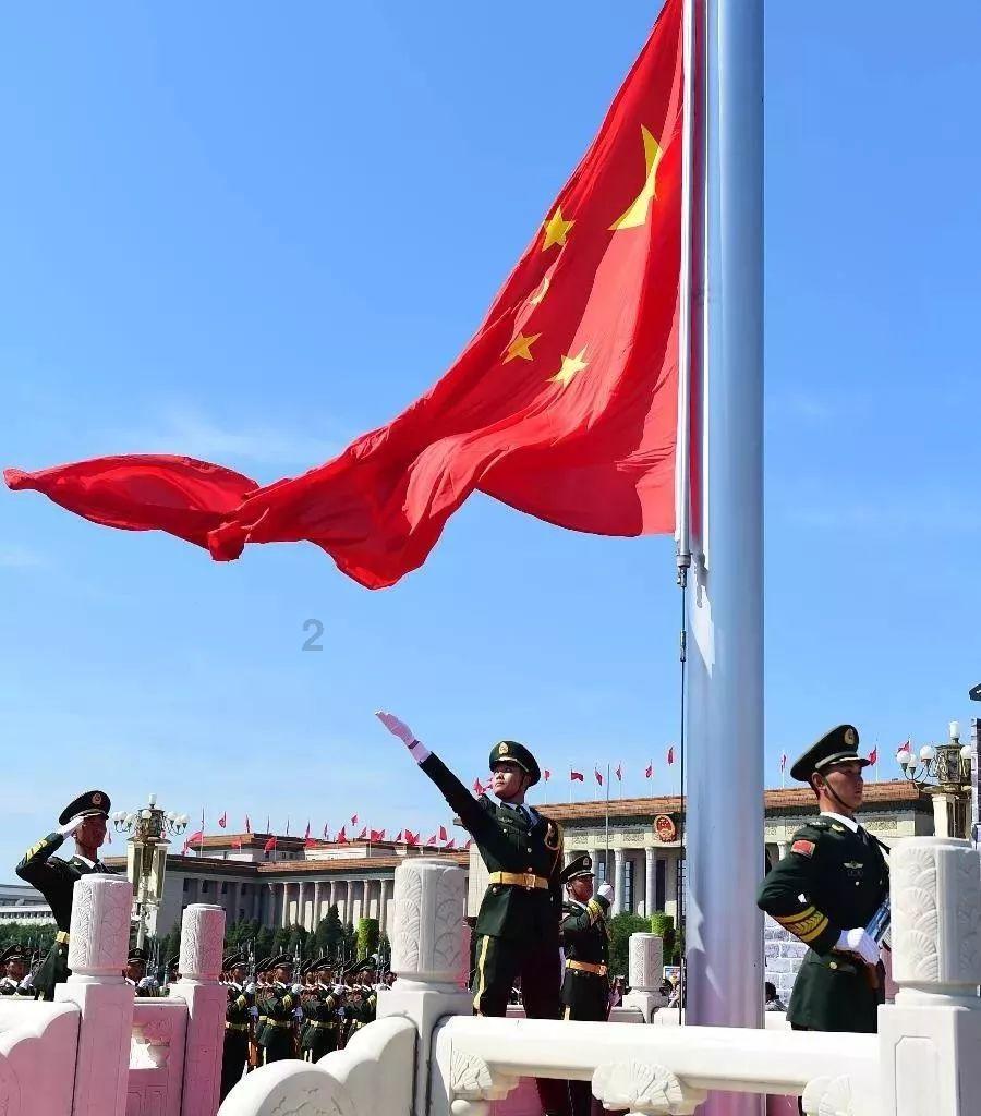 小宝贝打网球